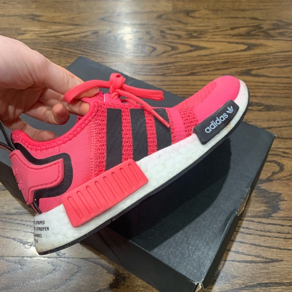 Good Condition Adidas NMD R1 Shoes Kids US Size 3.5 Pink & Black - Picture 10 of 16